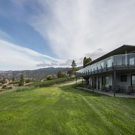 The Inn At Therapy Vineyards Naramata Exterior photo